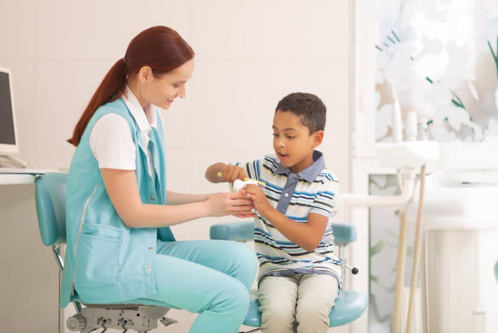 How to Become a Pediatric Dental Assistant: Your Guide to a Great Career With a Pediatric Dentist