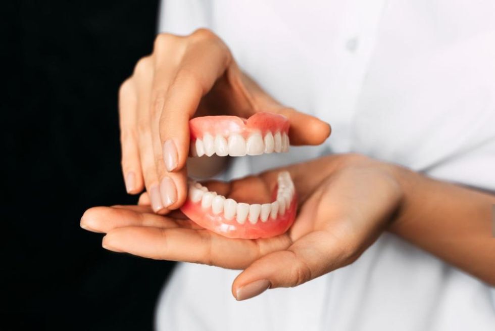 The Ultimate Guide to Dental Implant Overdentures