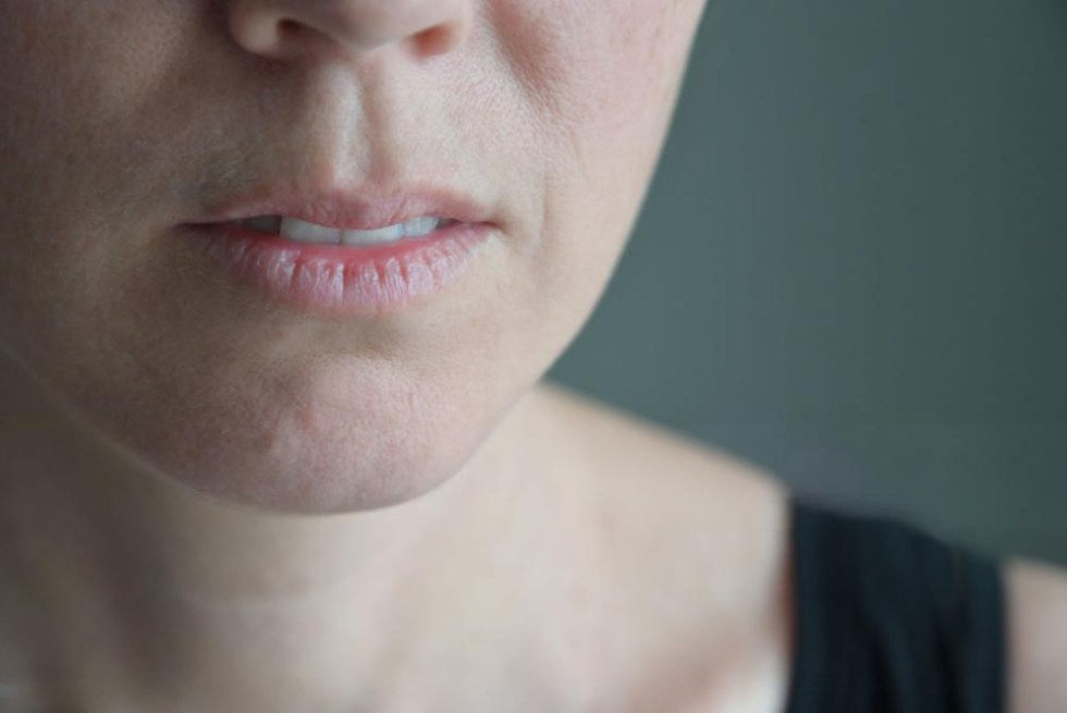 What Causes Dry Mouth? 16 Key Reasons (And How to Fix It)